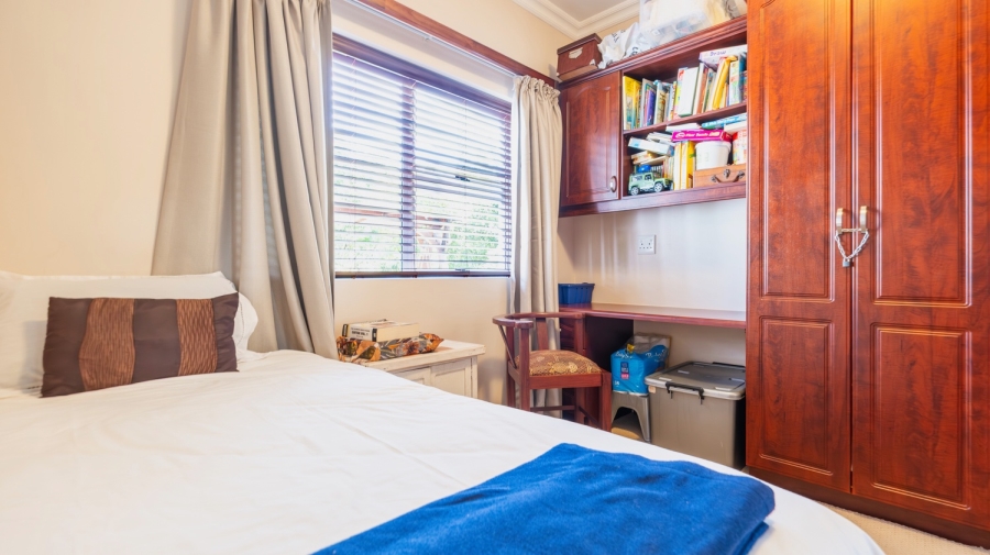 3 Bedroom Property for Sale in Kingswood Golf Estate Western Cape